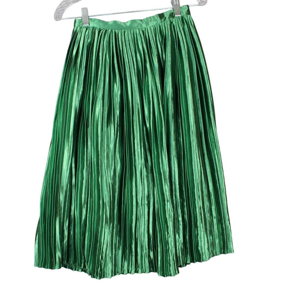 Nasty Gal Womens Emerald Green Satin Pleat Skirt‎ Size 2